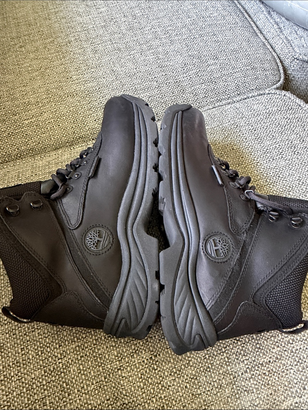 NEW Men's White Ledge Waterproof
Hiking Boot Black Gorpcore Size 8.5 - Picture 4 of 10